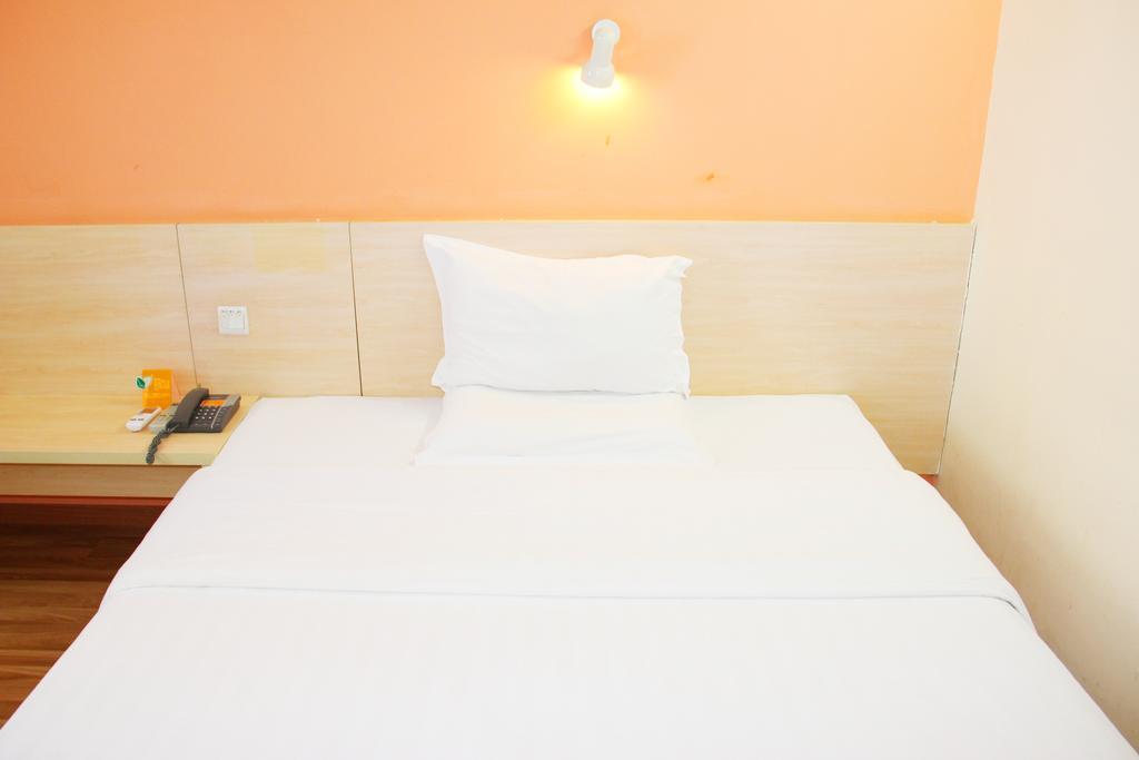 7Days Inn Guangzhou Longkou East Δωμάτιο φωτογραφία