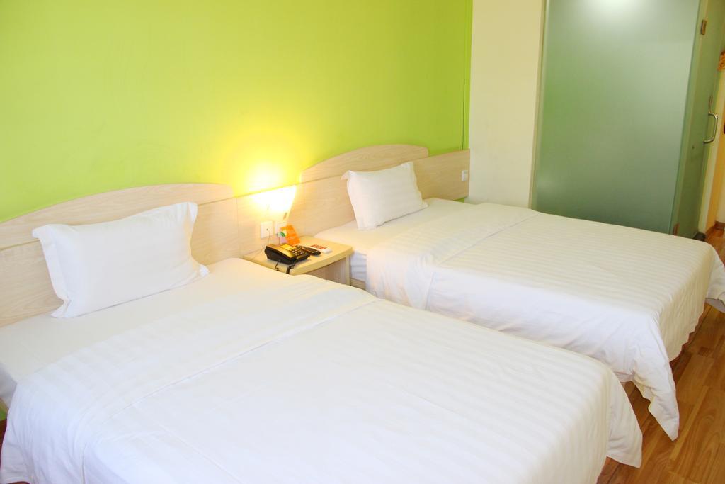 7Days Inn Guangzhou Longkou East Δωμάτιο φωτογραφία